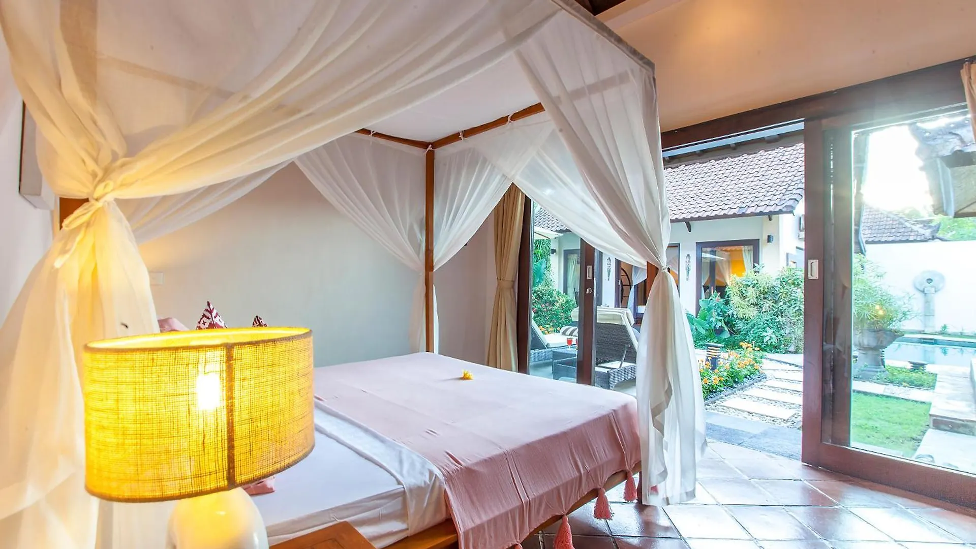 Villa Chantal-Intimate Villa In Seminyak 0*,