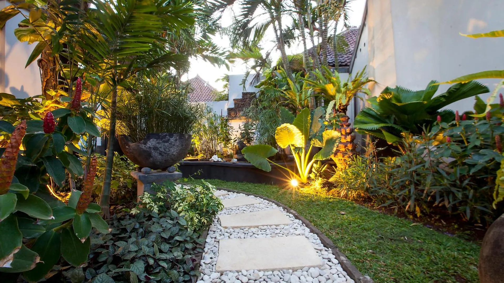 Villa Chantal-Intimate Villa In Seminyak